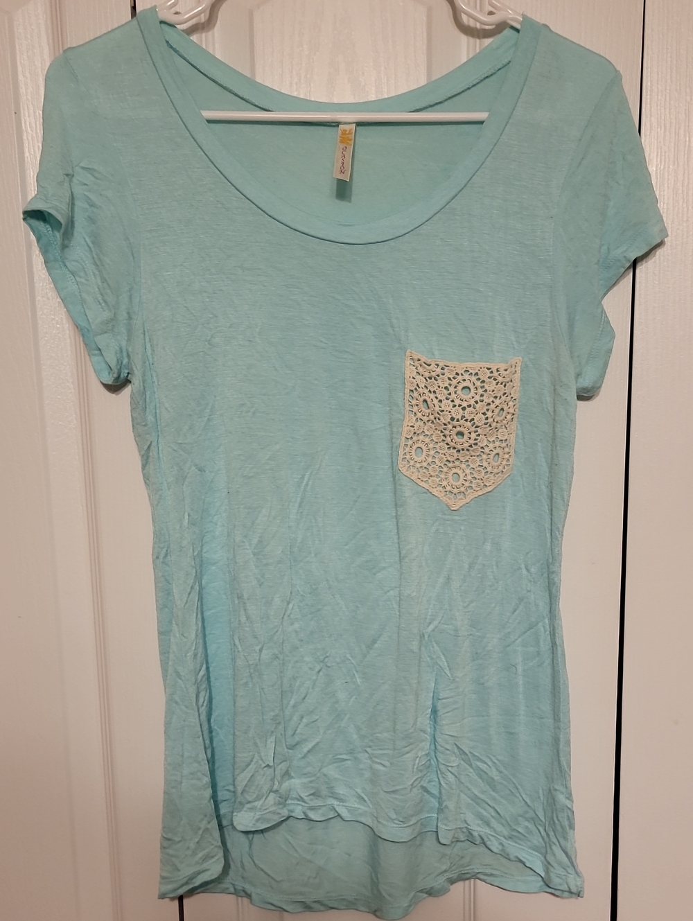 Occasion Lady's Light Aqua Scoop Neck Tee with Crochet Pocket